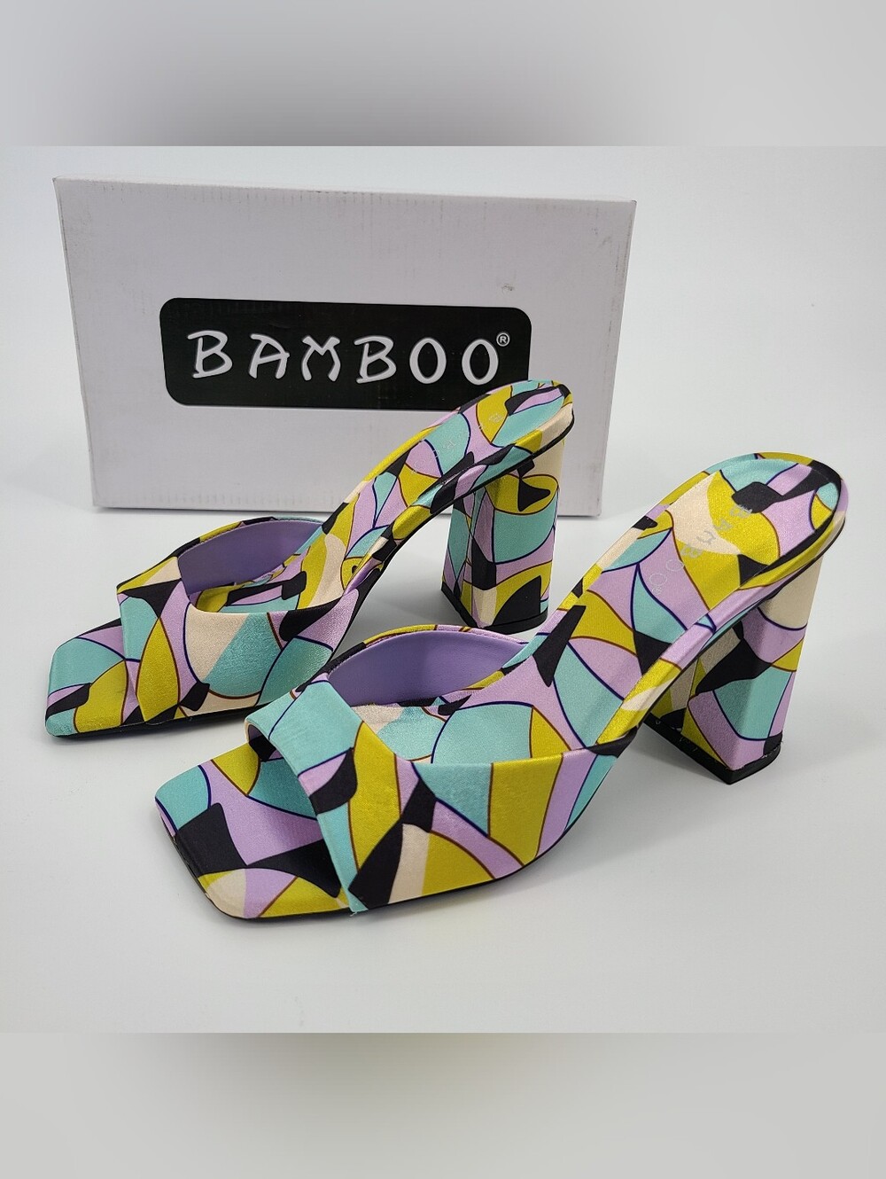Bamboo Pastel Geometric Block Heels Size 5 1/2